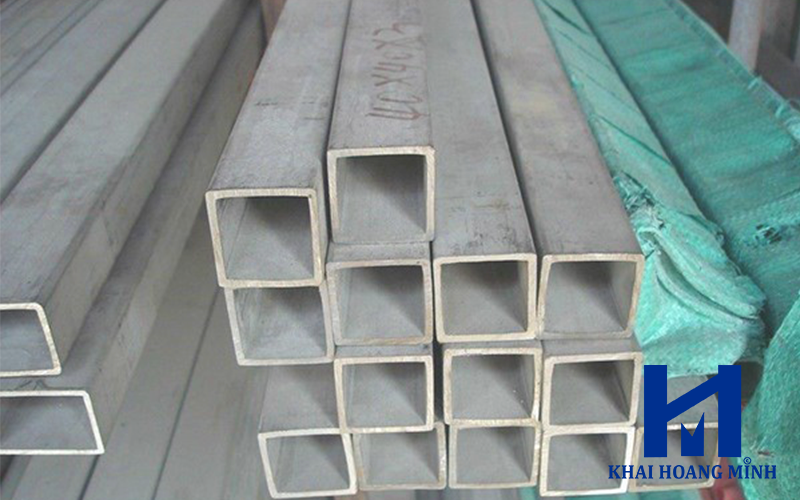 inox hop 304 vuong 25mm